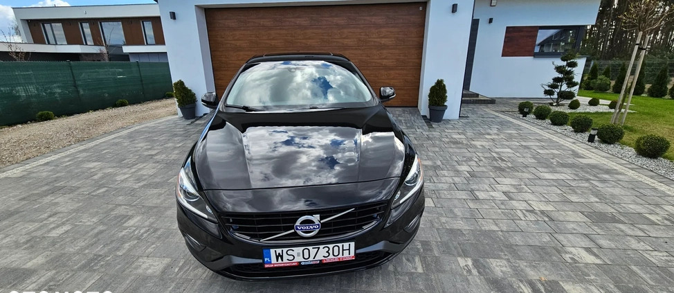 Volvo S60 cena 61500 przebieg: 144700, rok produkcji 2017 z Siedlce małe 137